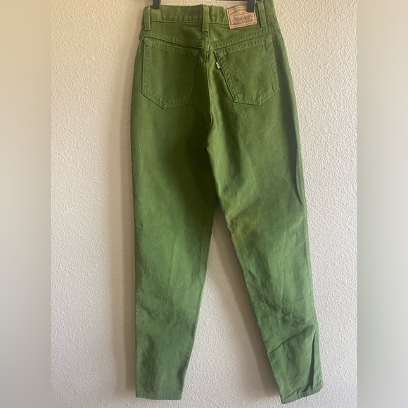Vintage Levi's 900 Series Green Denim Jeans size 27/7 - Picture 3 of 11